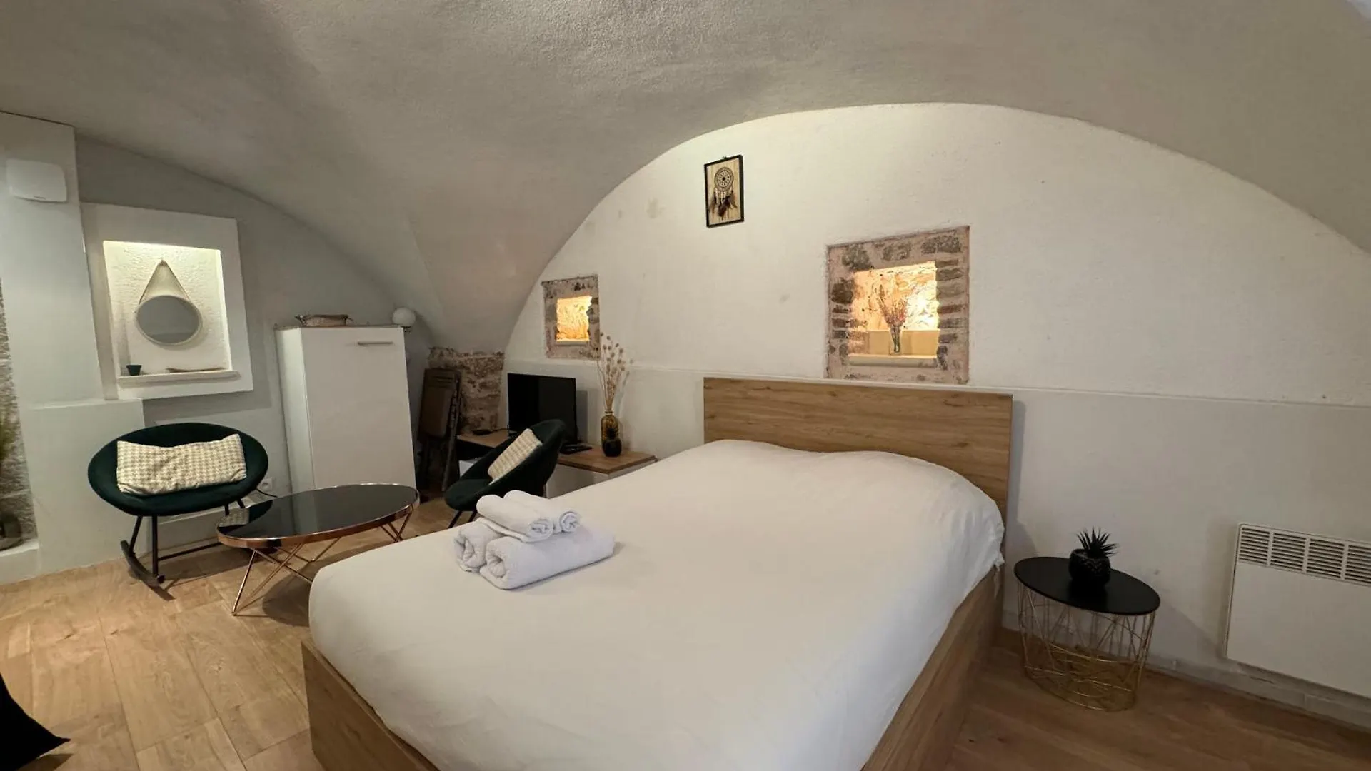 Apartment Studio Vieil Antibes Rue Du Bateau